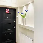 Apartment жд вокзал, центр Lviv