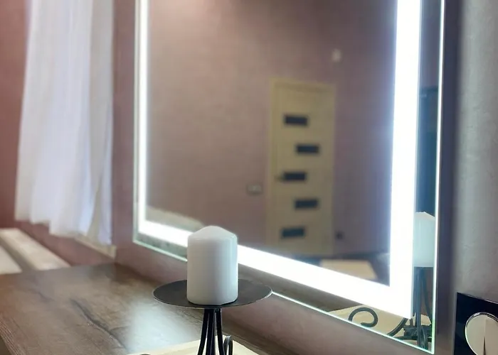 Апартаменти поруч жд та центру міста *